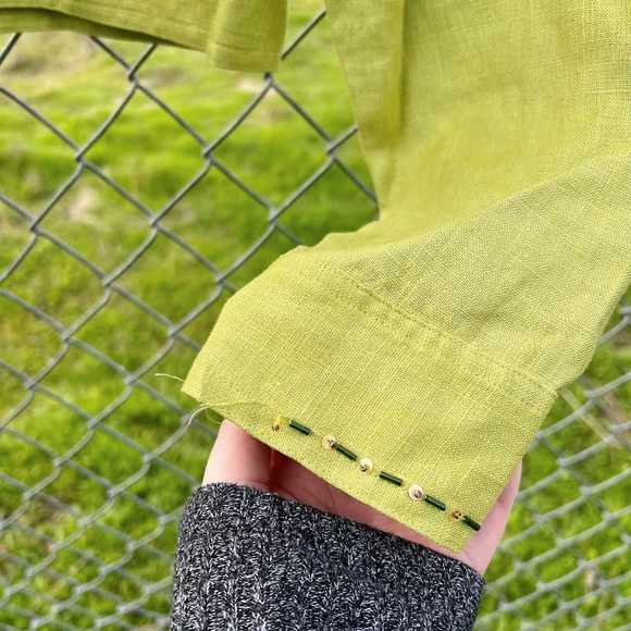 Kelly and Diane Sequin Pineapple Jacket - Picture 5 of 12